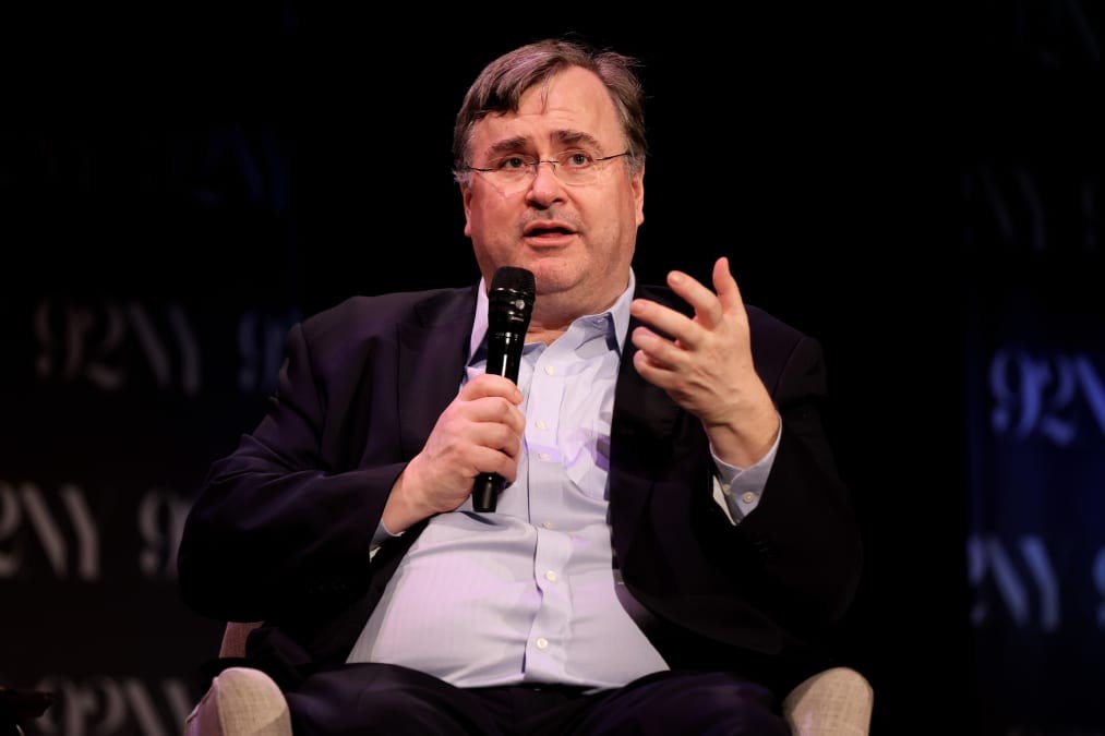 Reid Hoffman gives millions to Dems in late spending spree as Epstein fight spills into election