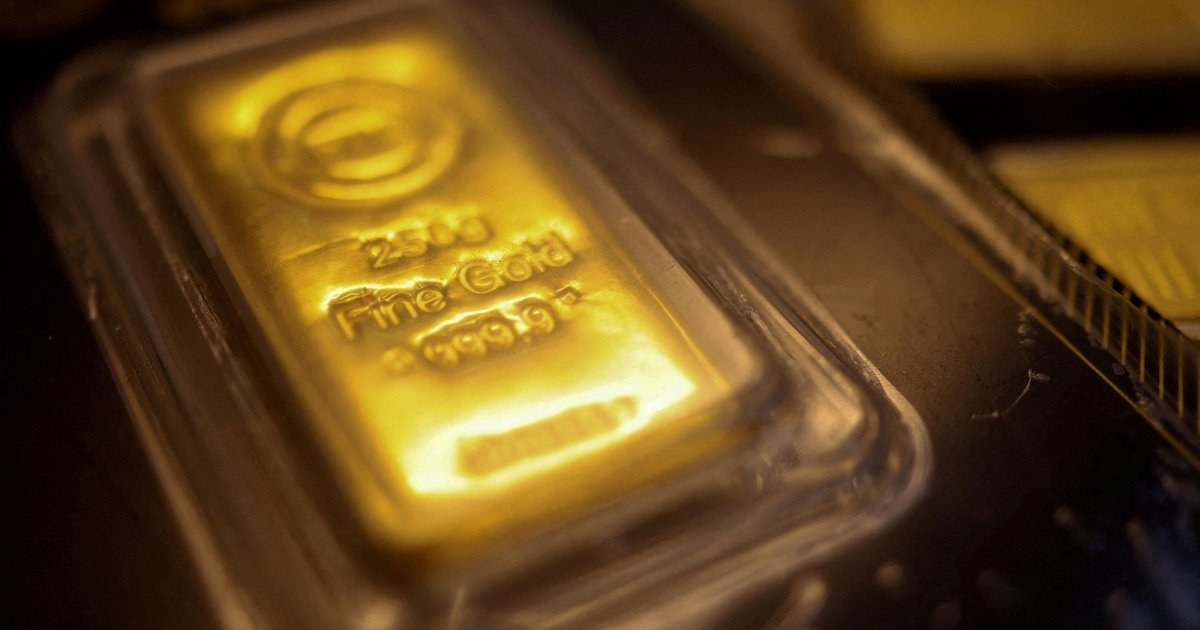 Gold Holds at a Crossroads Ahead of Fed Decision and Iran Developments