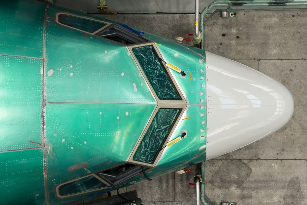 Boeing flags 737 Max software glitch affecting some automated approach functions