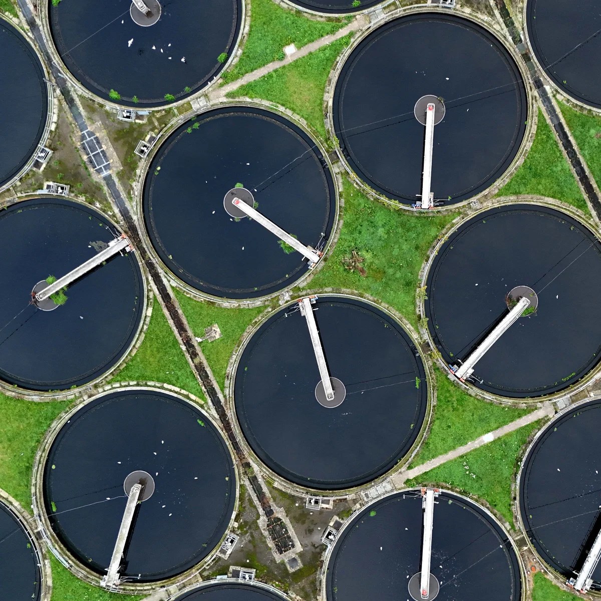 Revealed: the ‘black box’ wastewater trade that rakes in millions for UK utility companies