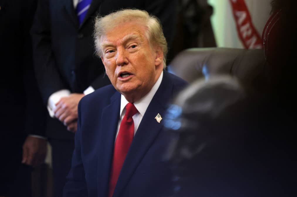Trump bought up to $25 million in Meta and millions in SpaceX debt in August