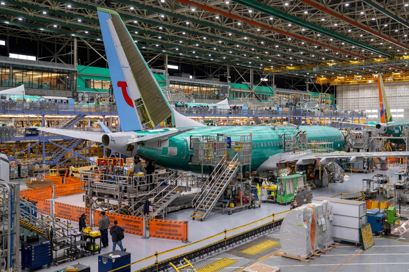 Boeing engineers and technical workers approve new contract, avoiding strike