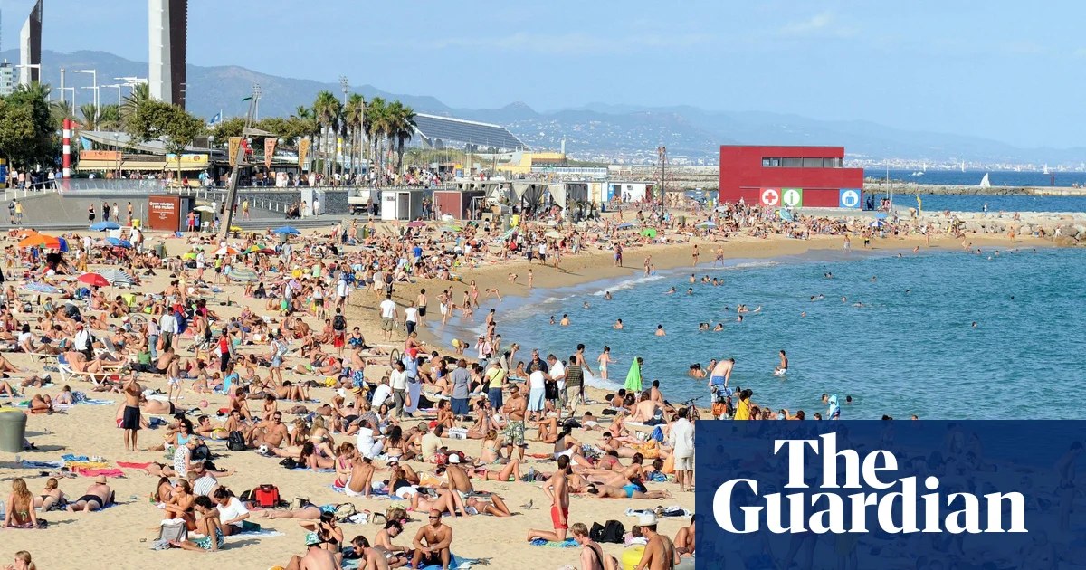 Fewer Britons plan to ringfence money for holidays abroad next year, says travel industry